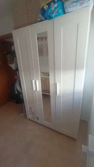 Armario BRIMNES 3 puertas blanco