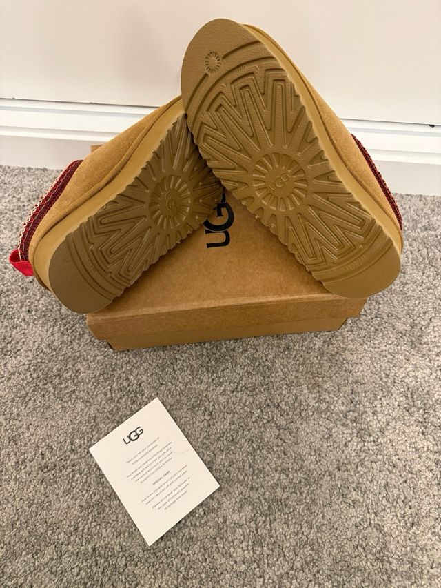 Ugg Tazz II Talla 40 Marrón