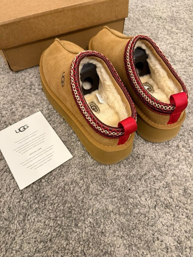 Ugg Tazz II Talla 40 Marrón