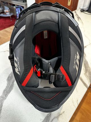 Casco MT Thunder 4 SV