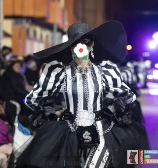 Liquidazione Costumi per Comparse e Gruppi di Carnevale