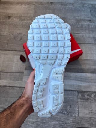 Zapatillas Nike Zoom Vomero 5 Blancas Talla 44.5