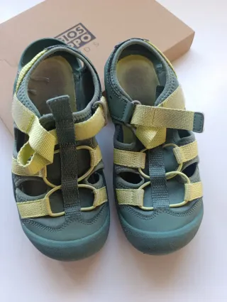 Sandalias niño Giossepo verde y amarillo