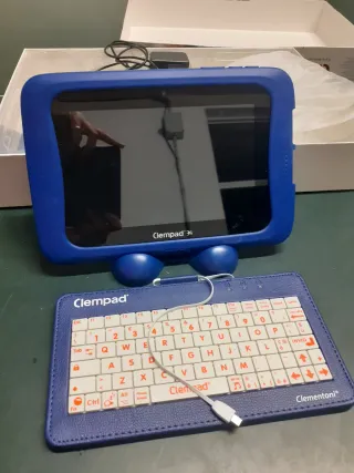 Clempad 8 Clementoni con Tastiera