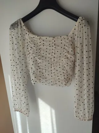 Camiseta crema lunares negros manga larga