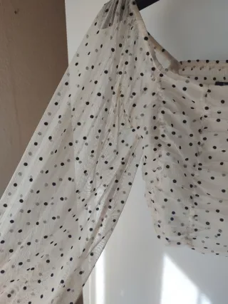 Camiseta crema lunares negros manga larga