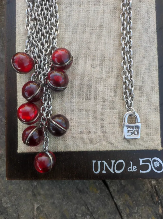 Collar Uno de 50