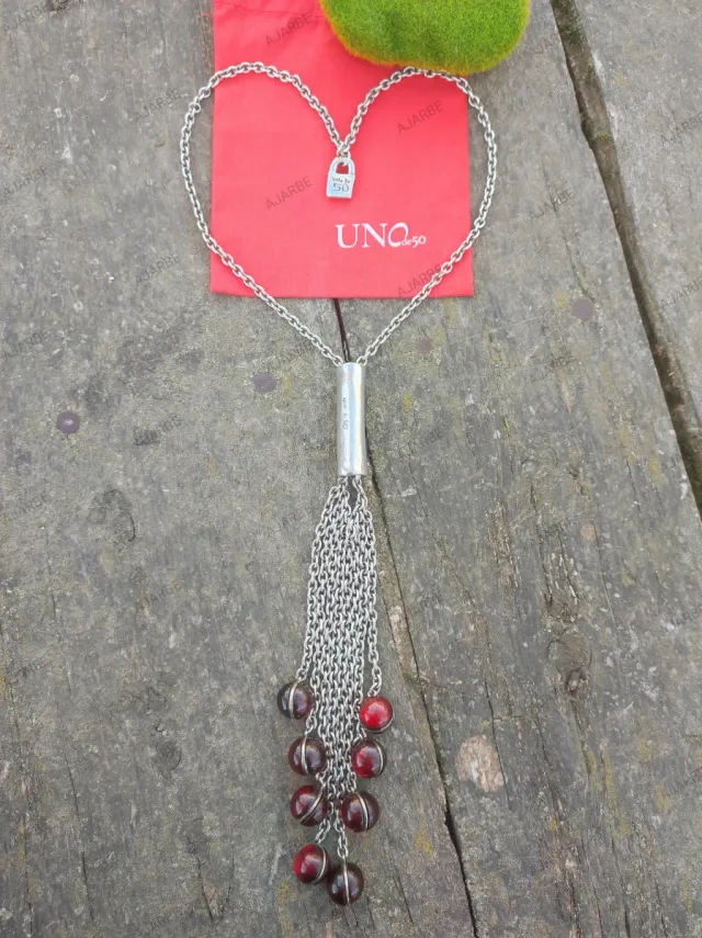 Collar Uno de 50