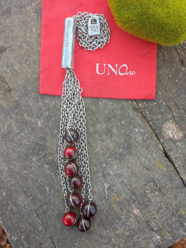 Collar Uno de 50