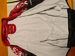 Conjunto Team Ineos Castelli. Talla M