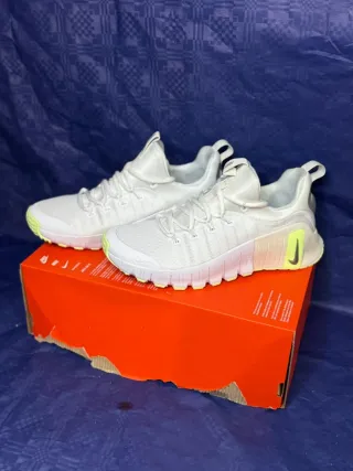 Nike Free Metcon 6 Scarpe da Ginnastica Donna