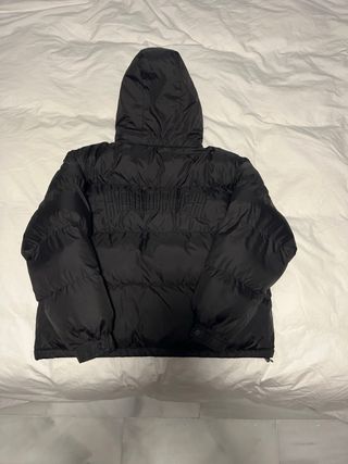 Abrigo Hoodrich Negro