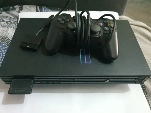 Consola PlayStation 2 Negra + Controle