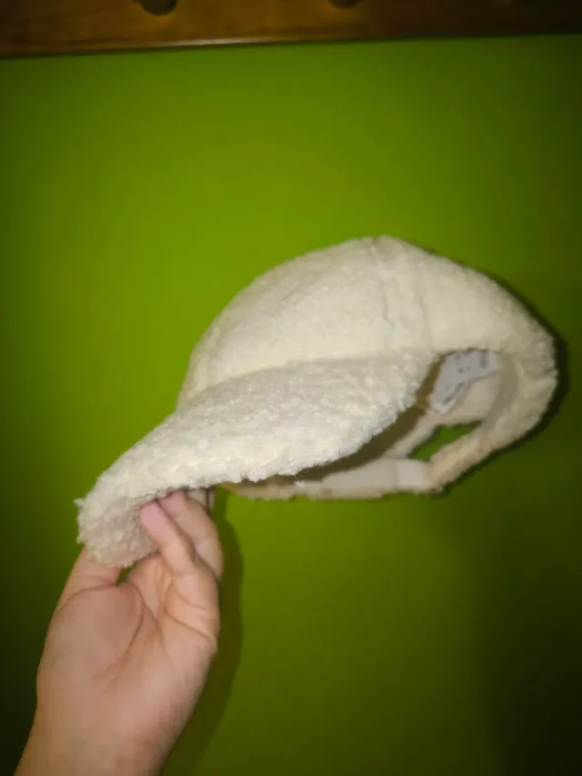 Gorra borreguito beige