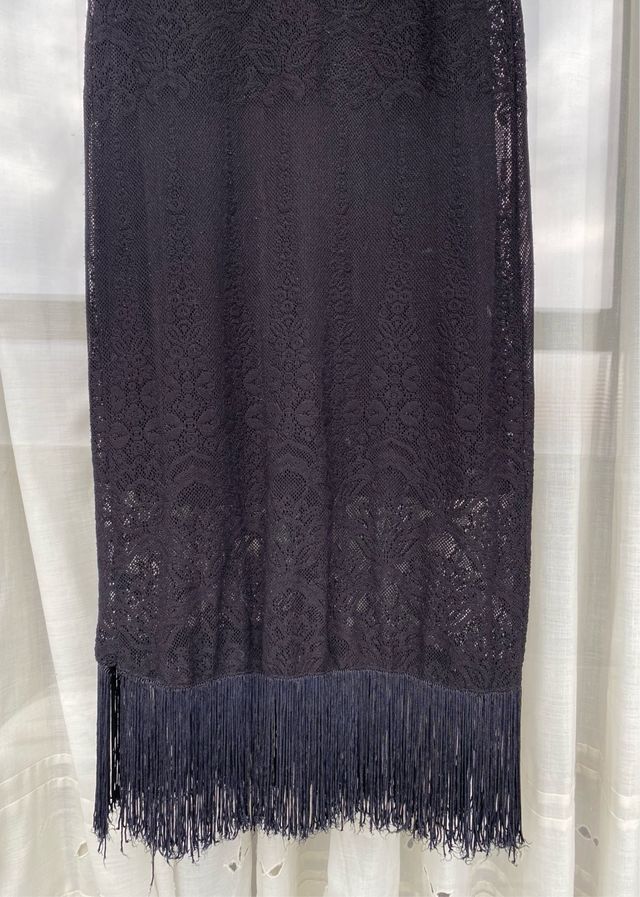 Vestido negro de encaje