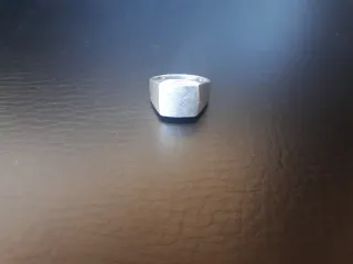 Anillo de plata de ley