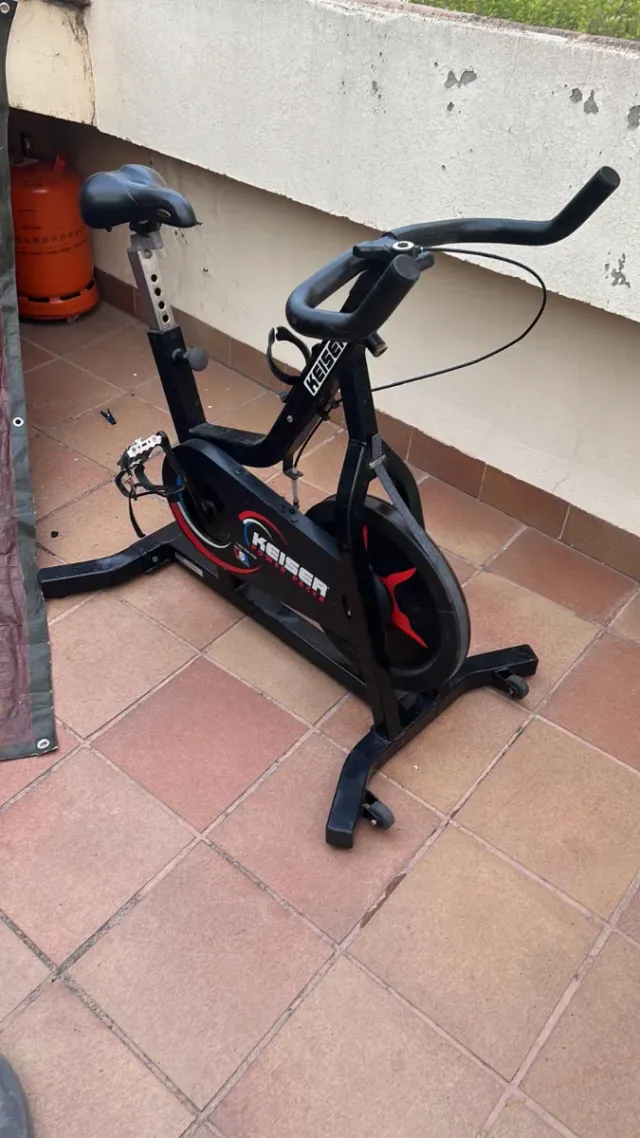Bicicleta Estática Keiser