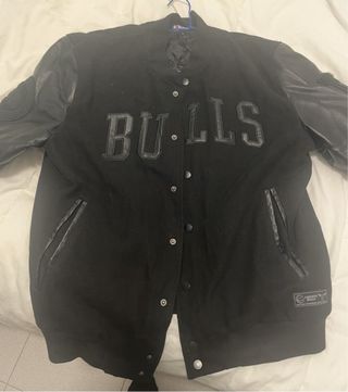 Chaqueta Chicago Bulls Negra Talla L