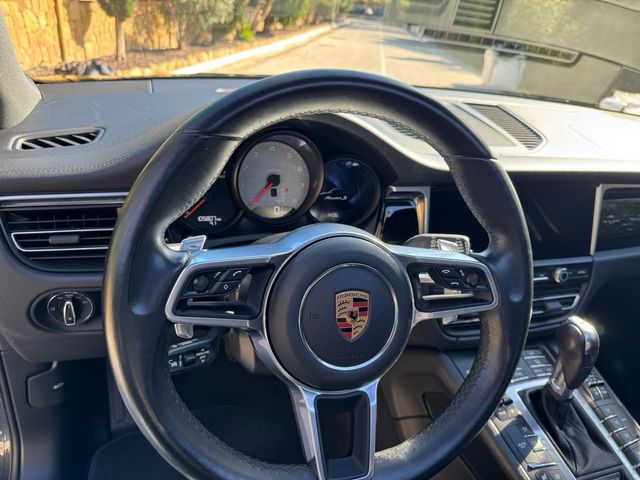 Porsche Macan S 2019