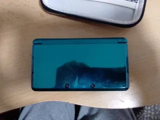 Nintendo 3DS Blu con Giochi e Accessori