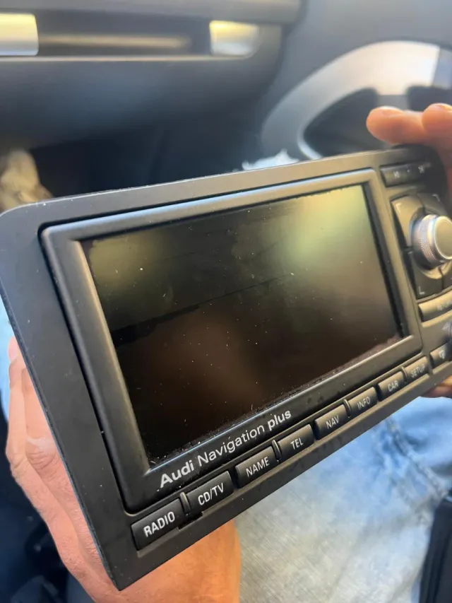 Radio Audi Navigation Plus