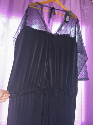 Mono negro largo con transparencias