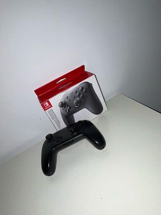 Mando Pro Nintendo Switch