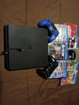 PS4 1TB Negra + 8 Juegos