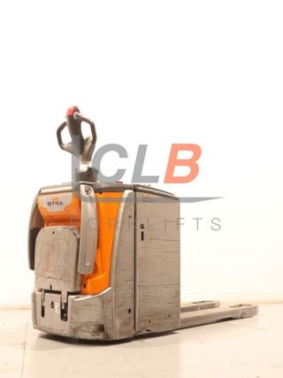 Ref. M-6362 Transpaleta Eléctrica Plataforma STILL EXH-SF 20