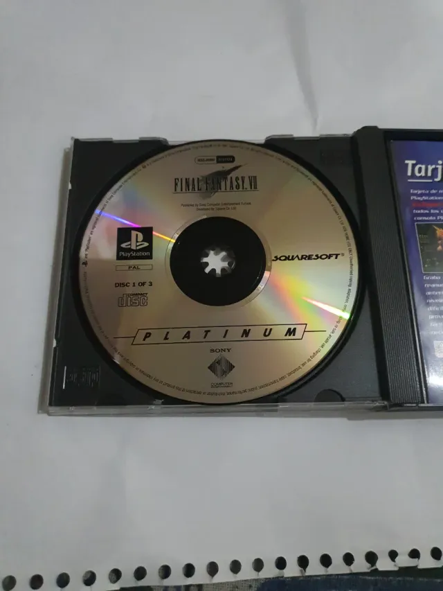 Final Fantasy VII Platinum PS1 Spagnolo