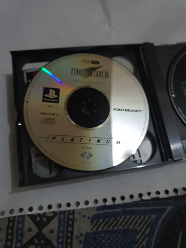 Final Fantasy VII Platinum PS1 Spagnolo