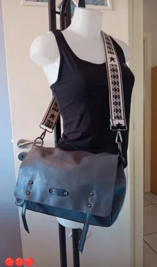 Borsa Divas Vera Pelle Grigia