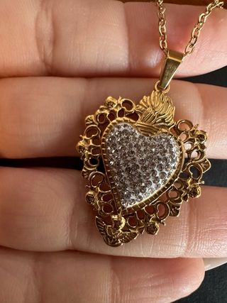 Collana cuore sacro strass
