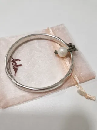 Pulsera plata con perla