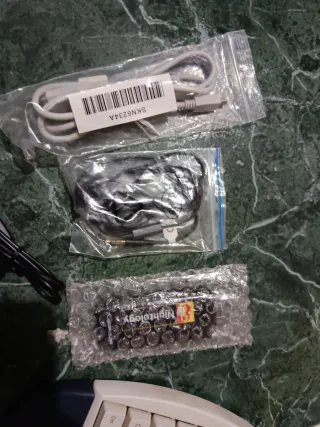 Lote Lexmark: Impresora, Teclado, Ratón, Micrófono