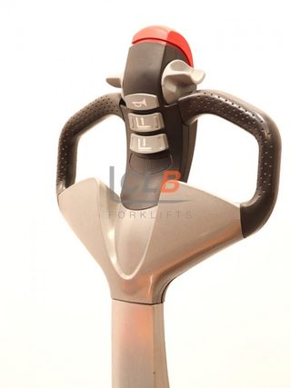 Ref. M-6415 Transpaleta Eléctrica STILL EXU 18