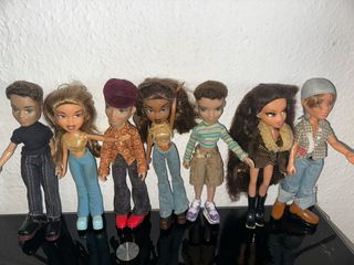 Lote di 7 bambole Bratz