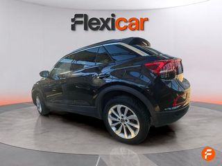 Volkswagen T-Roc Life 1.5 TSI 110kW (150CV)