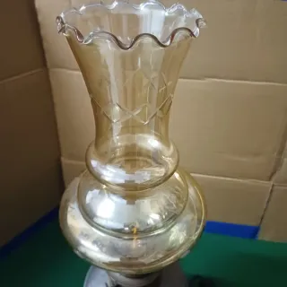 Lampada stile a olio vintage in metallo e vetro