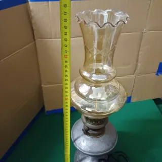 Lampada stile a olio vintage in metallo e vetro