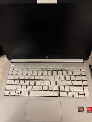 Portátil HP Plata y Negro