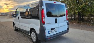 Renault Trafic 2.0dci 115cv 9plazas