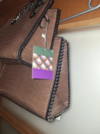 Bolsos Negro Pimkie, de peluche etc..