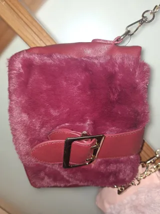 Bolsos Negro Pimkie, de peluche etc..