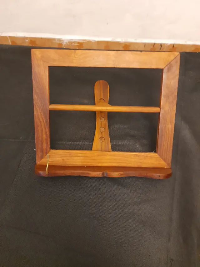 Atril da tavolo in legno per spartiti