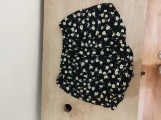 Conjunto falda talla M y camisa talla S