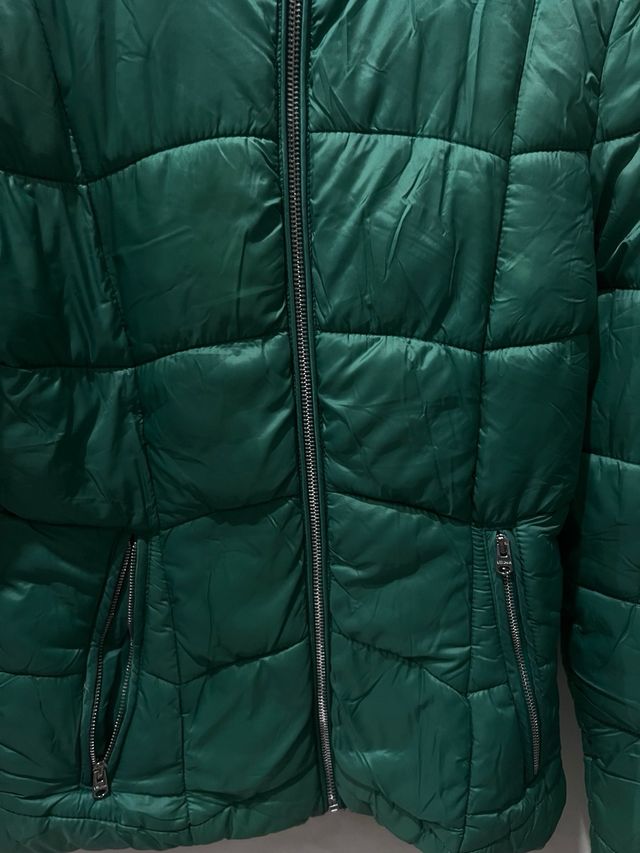 Chaqueta verde Bershka Talla XS