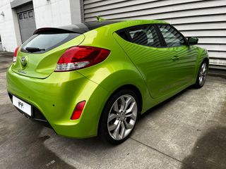 Hyundai Veloster 1.6 GDi Sport 2012