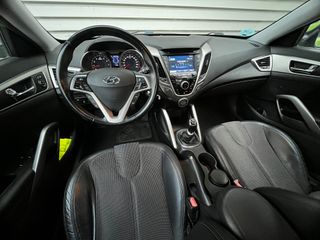 Hyundai Veloster 1.6 GDi Sport 2012