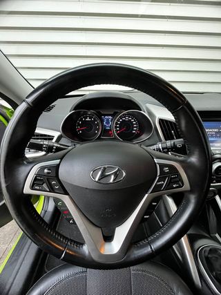 Hyundai Veloster 1.6 GDi Sport 2012